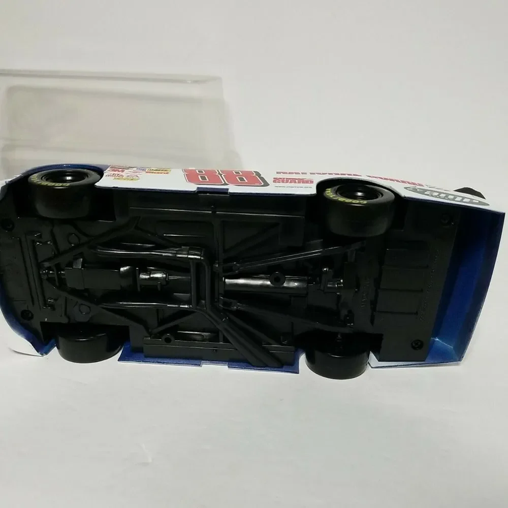 NASCAR Dale Earnhardt Jr National‎ Guard 1:24 Winners Circle Car 2008 in Package